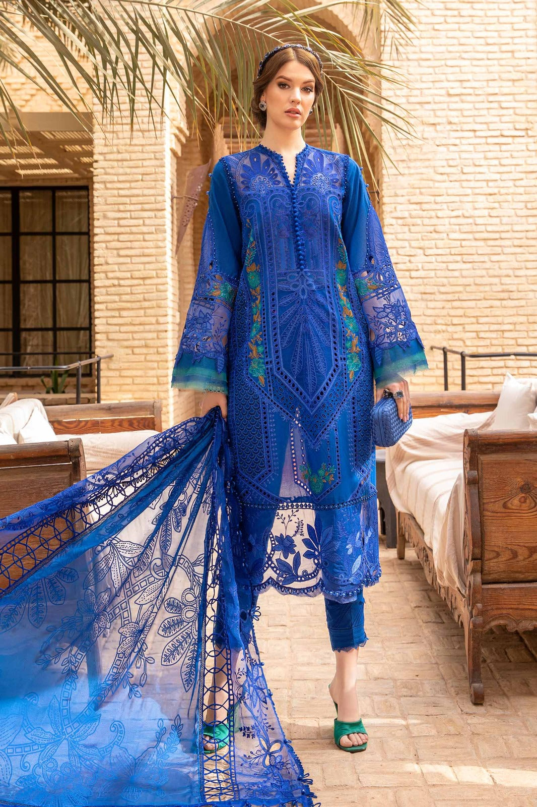 3 Piece Embroidered Lawn Shirt with Embroidered Organza Dupatta MB2590