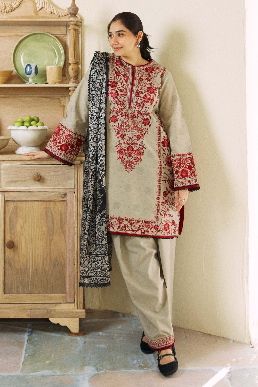 3 Piece Unstitched Heavy Embroidered Dhanak Suit ( Fine Printed Wool Shawl ) ZS 57